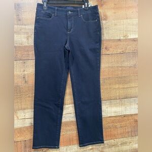 New With Tags Talbots Slimming Simply Flattering 5 pocket Straight Size 6 Petite